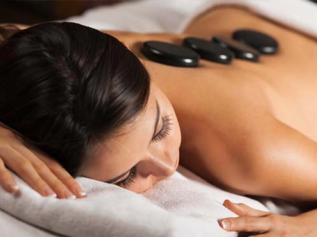 Hotstone massage