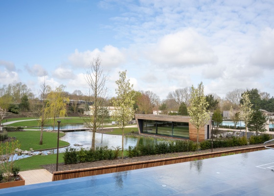 Vijver-panoramasauna